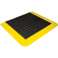 ErgoDeck<sup>®</sup> Non-Slip Mat No.553, PVC, 3-1/2' W x 4' L, 7/8" Thick, Black/Yellow  SDM661 | TENAQUIP